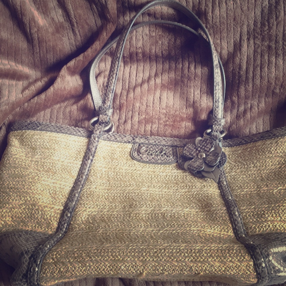 Coach b1320 straw bag